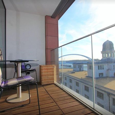 Апартаменты Luxury Space At The Best Address In Братислава Экстерьер фото
